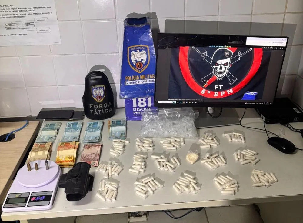 Aluna do curso de formação de soldados da Polícia Militar é presa em flagrante com drogas na Serra