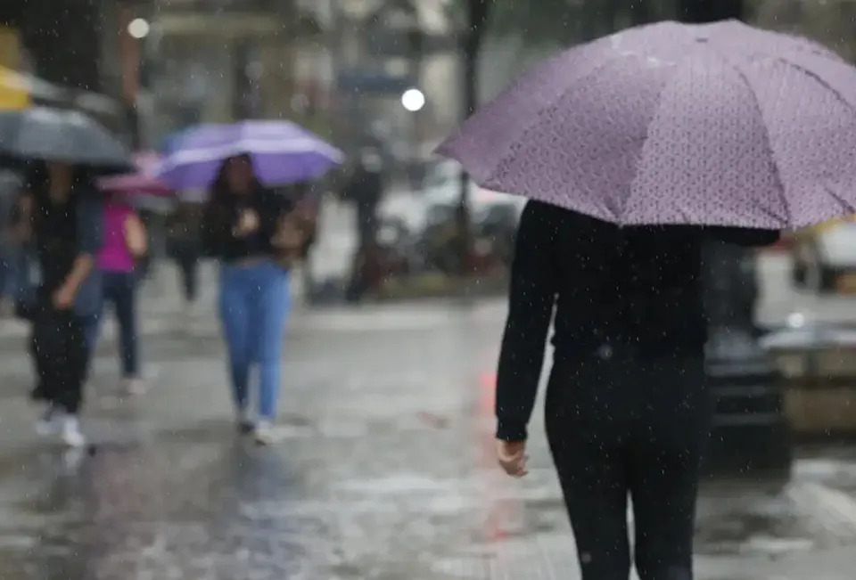 Pode chover forte em 27 cidades do Espírito Santo de acordo com o Inmet, confiram os municípios