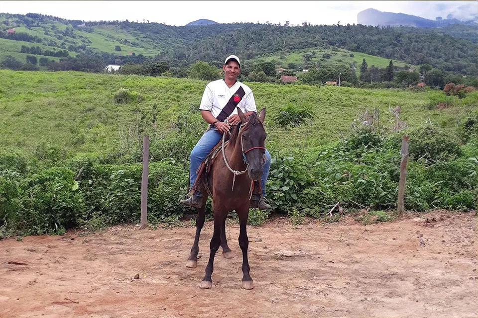 Guanduense morre após cair do cavalo e bater a cabeça em cocho, seus órgãos foram doados